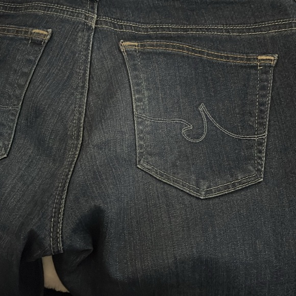AG Adriano Goldschmied dark wash The Stevie Capri - Picture 8 of 9